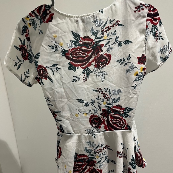 Urban Planet Floral Wrap Blouse - Picture 2 of 2